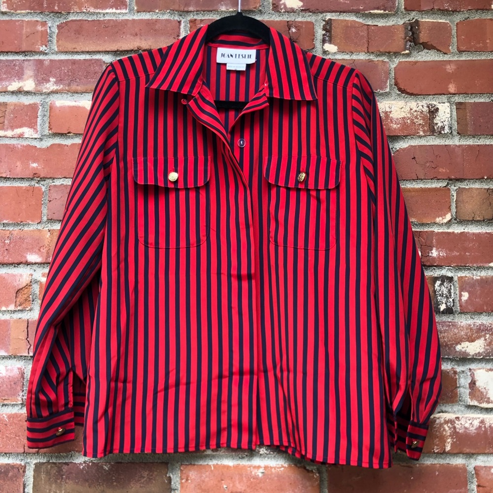 Classy Vintage Joan Leslie Red & Navy Stripped Hidden Button-Down Top